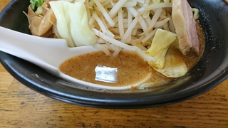 20190522185055966.jpg